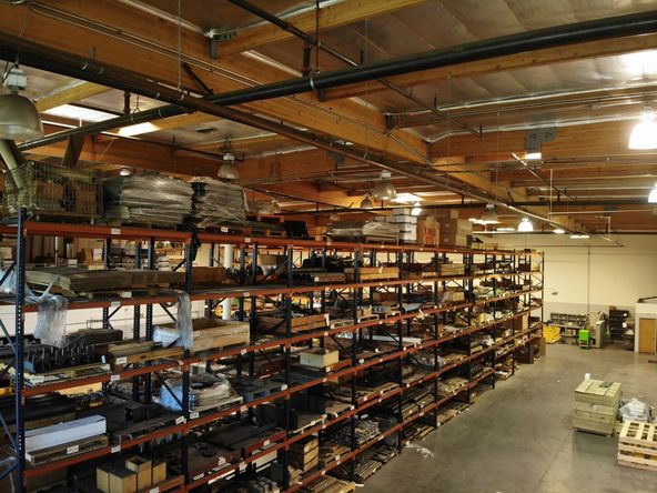 Malabar Industrial Property: 220 W Los Angeles Ave, Simi Valley, CA 93065